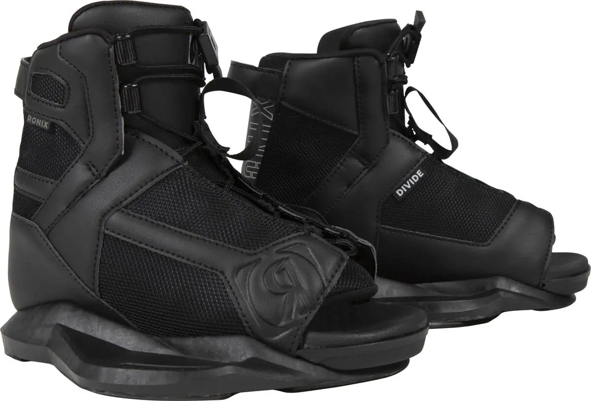 Ronix Divide Kinder Wakeboard Bindingen 1 Ronix Divide Kinder Wakeboard Bindingen